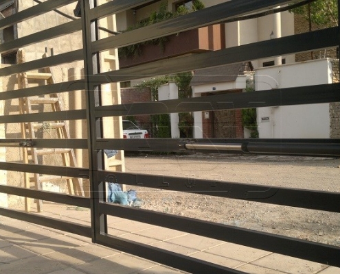 درب پارکینگ دو لنگه بازویی پروژه تهران