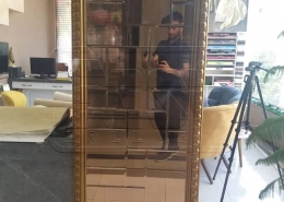 آینه‌ دکوراتیو یا دکورال